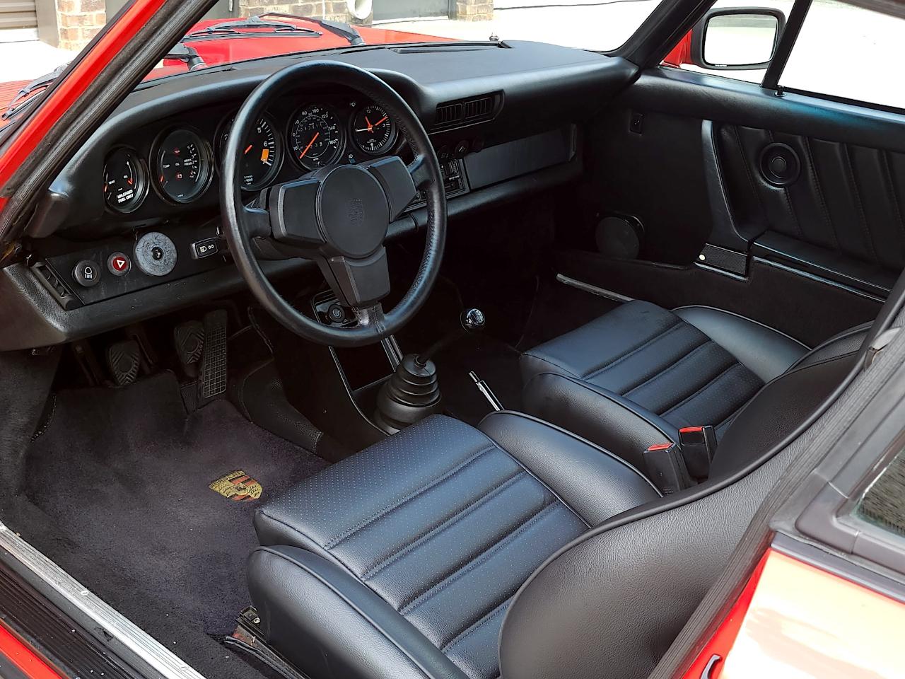 Porsche 911 Carrera  1984