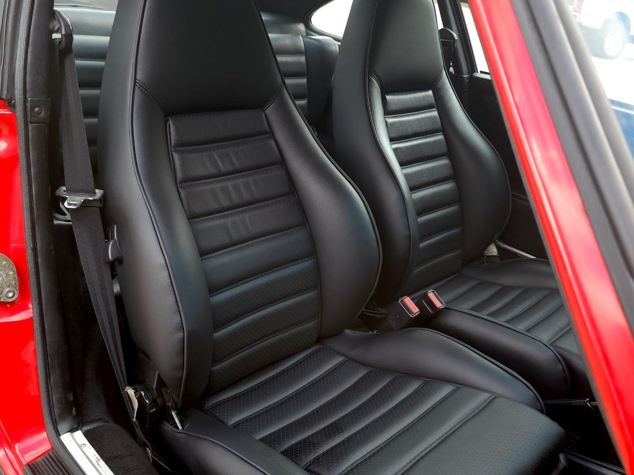 Porsche 911 Carrera  1984