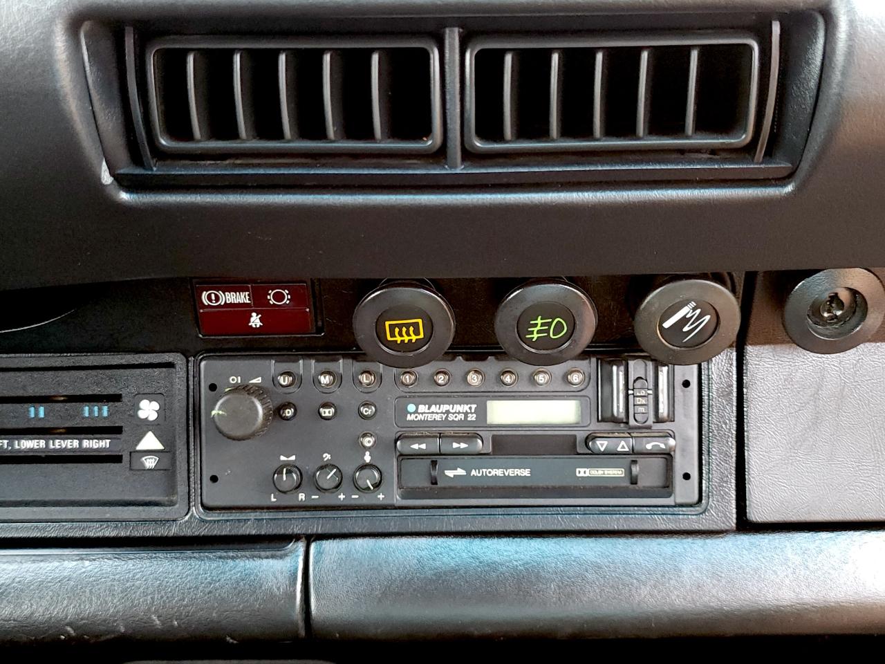 Porsche 911 Carrera  1984