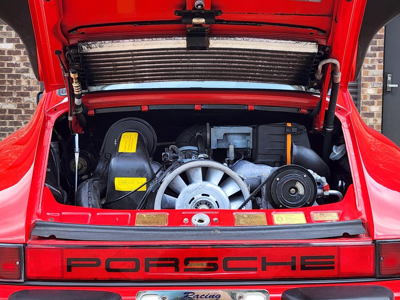 Porsche 911 Carrera  1984