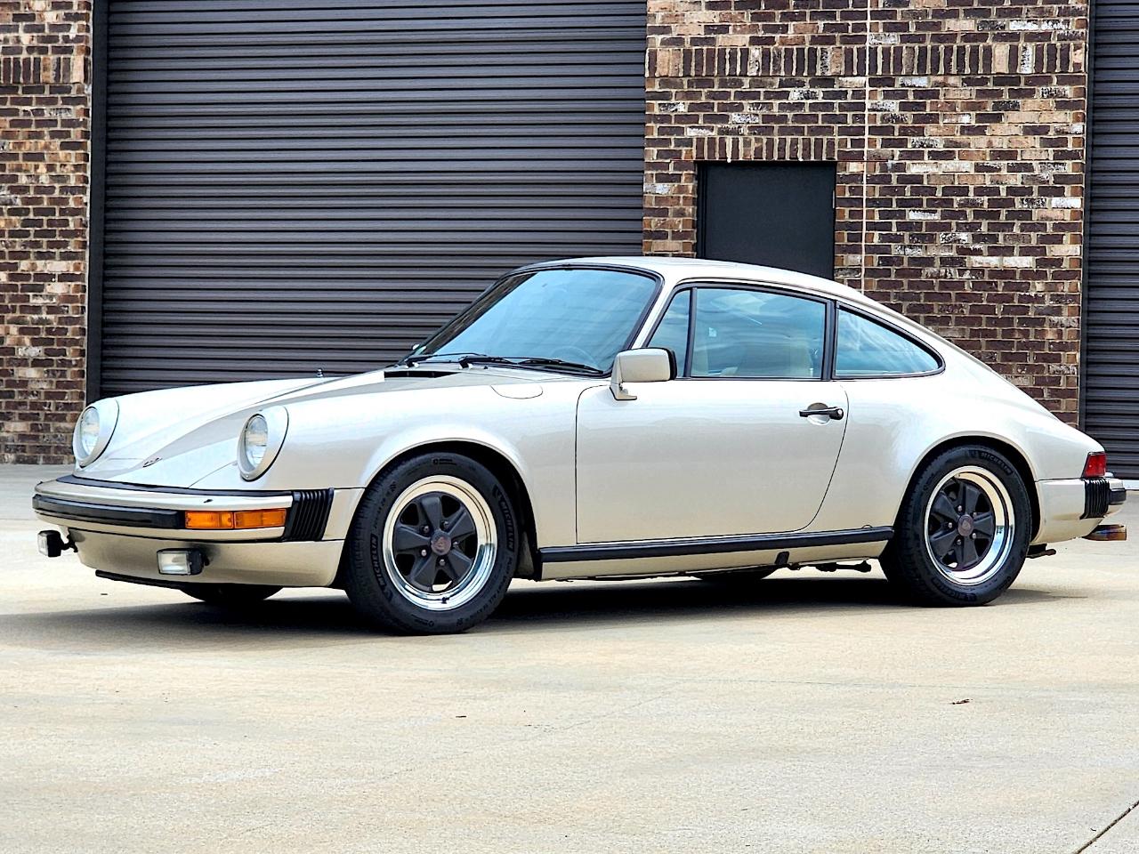 Porsche 911 SC  1982