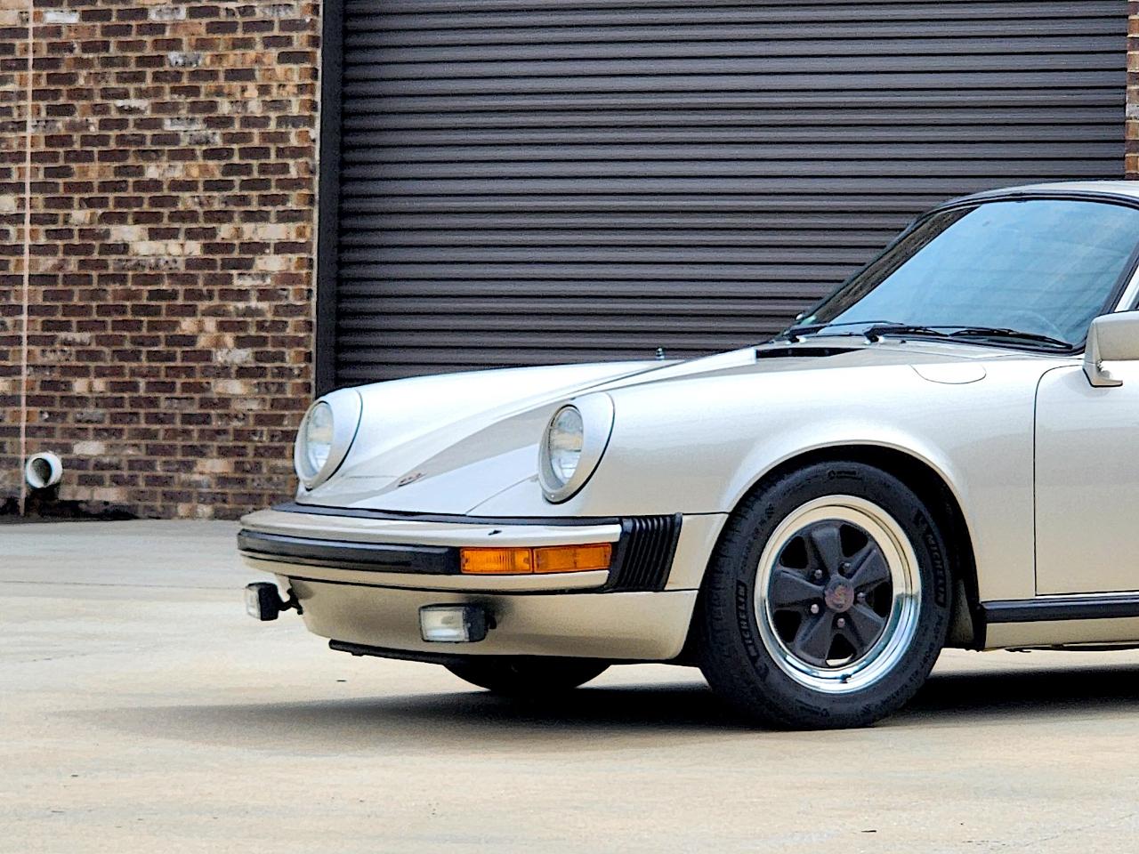 Porsche 911 SC  1982