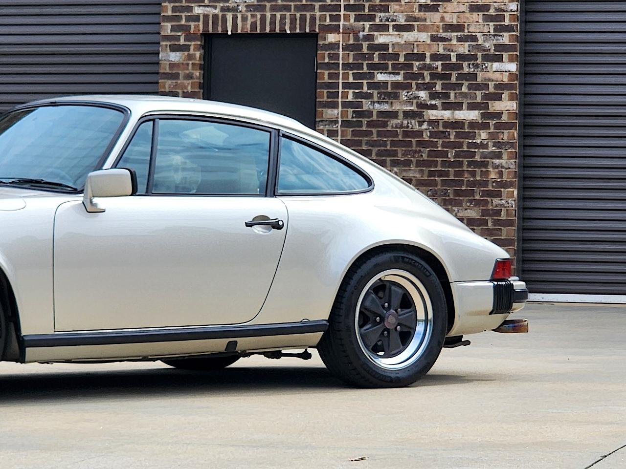 Porsche 911 SC  1982