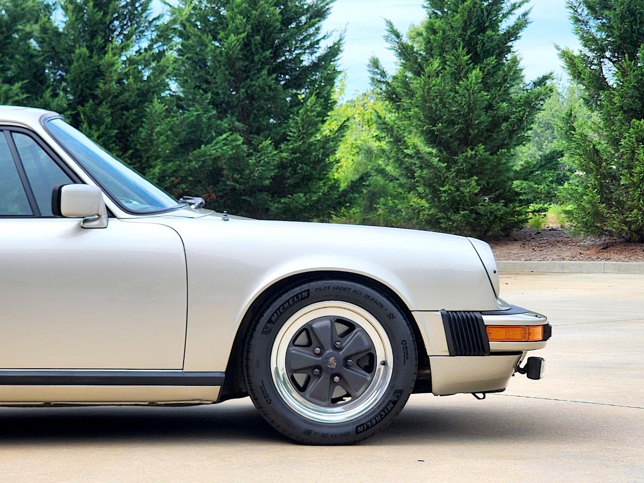 Porsche 911 SC  1982