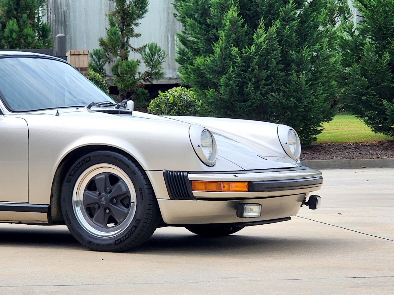 Porsche 911 SC  1982
