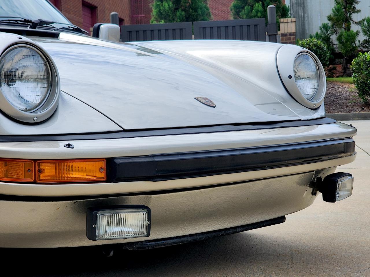 Porsche 911 SC  1982