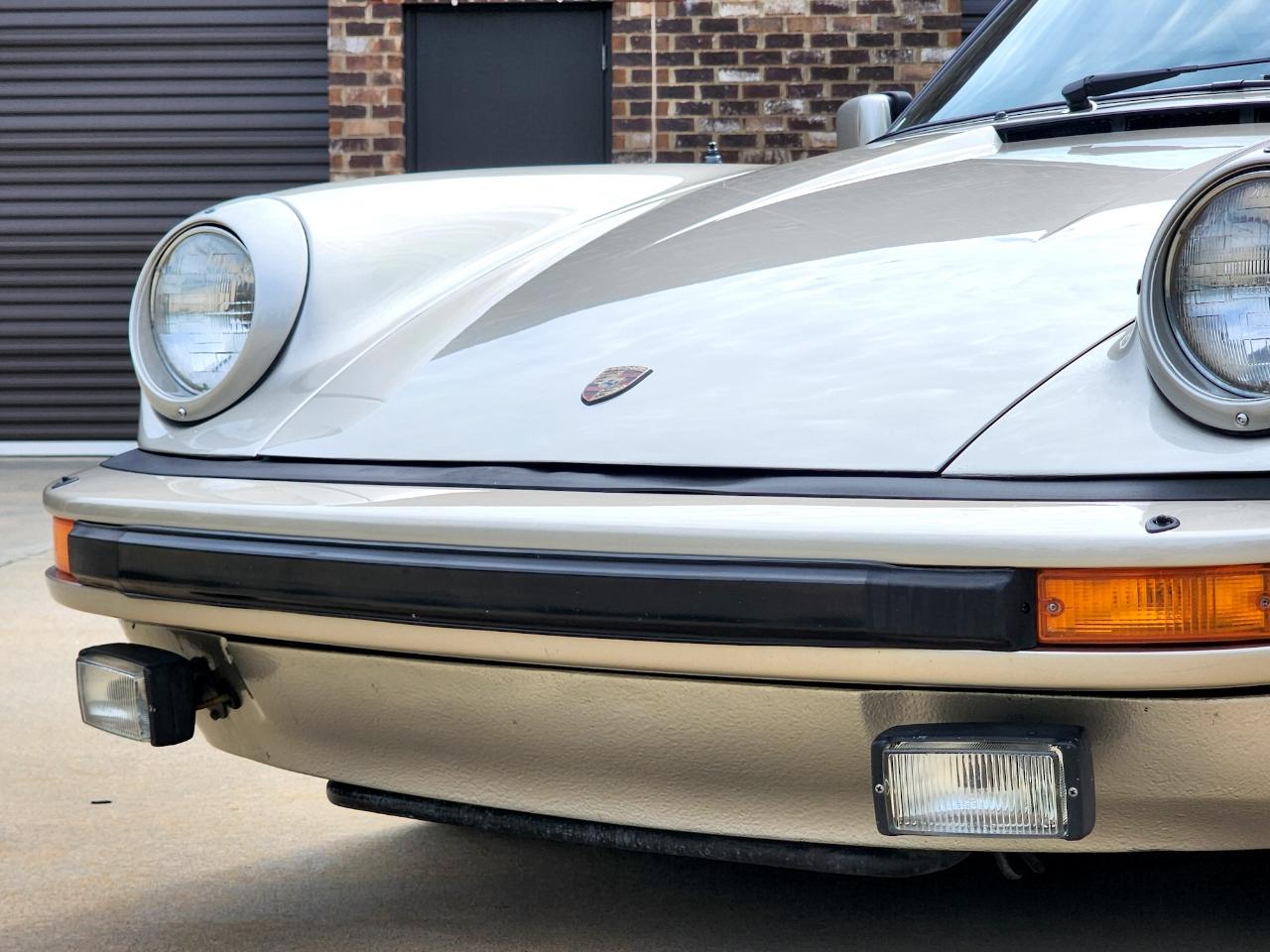 Porsche 911 SC  1982
