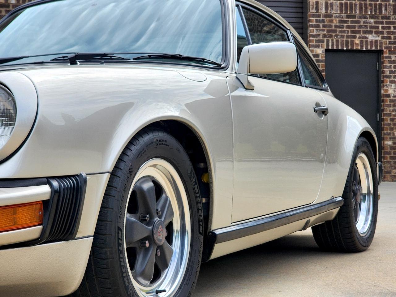 Porsche 911 SC  1982