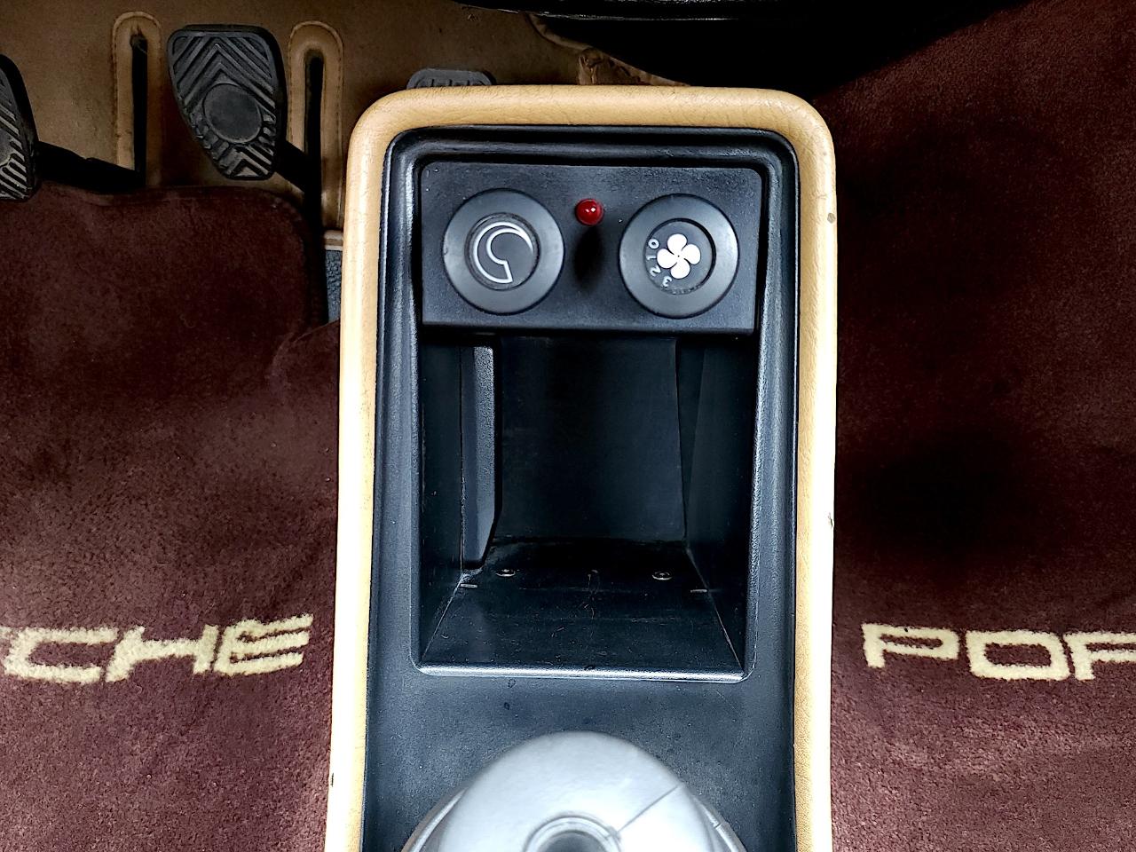 Porsche 911 SC  1982