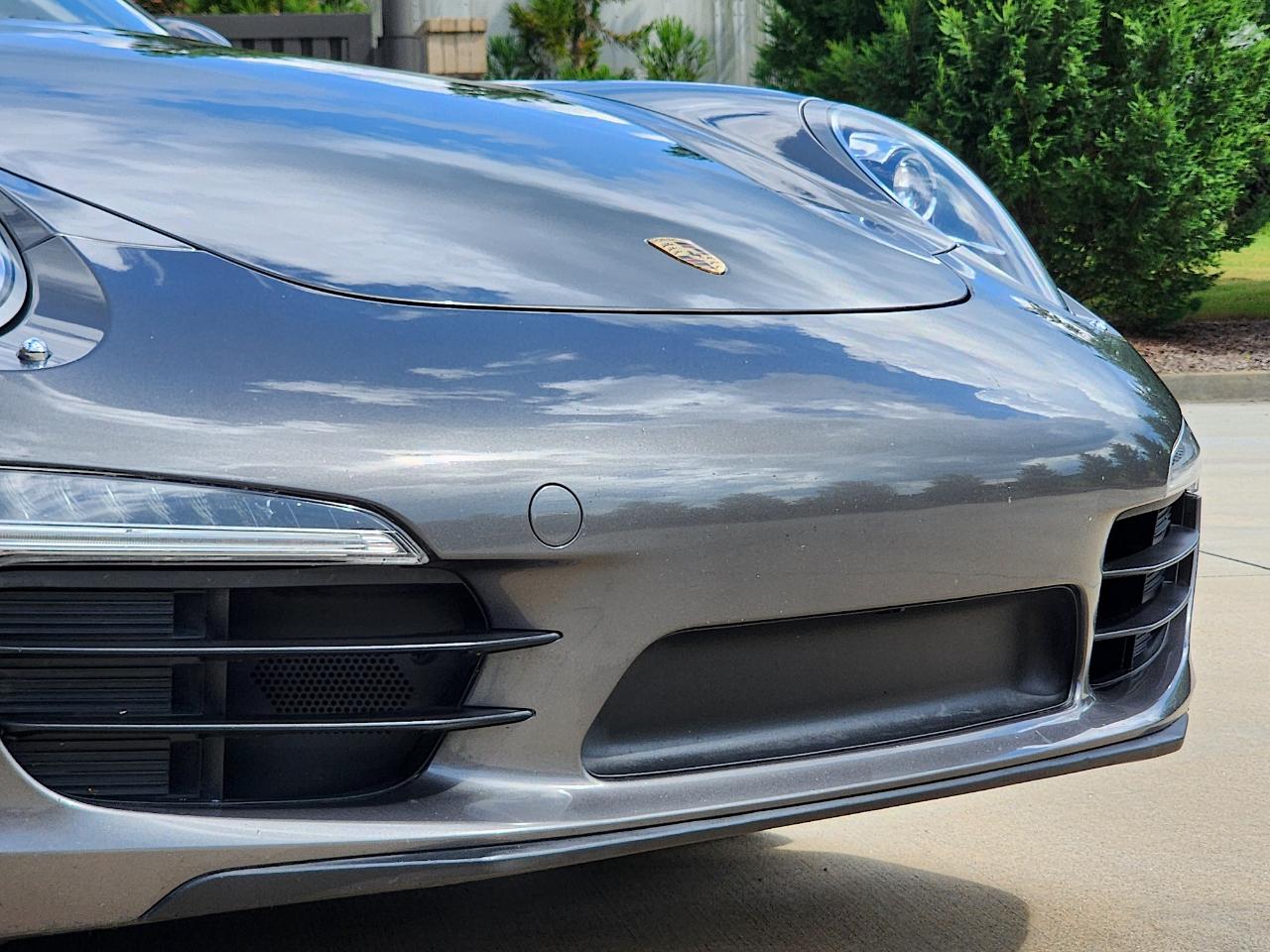Porsche 911 Carrera  2012