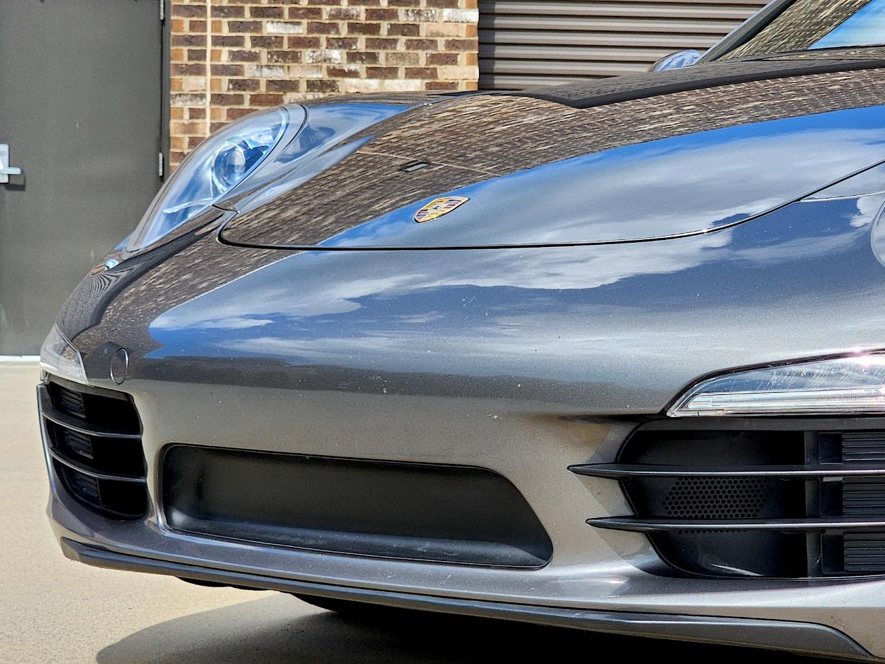 Porsche 911 Carrera  2012