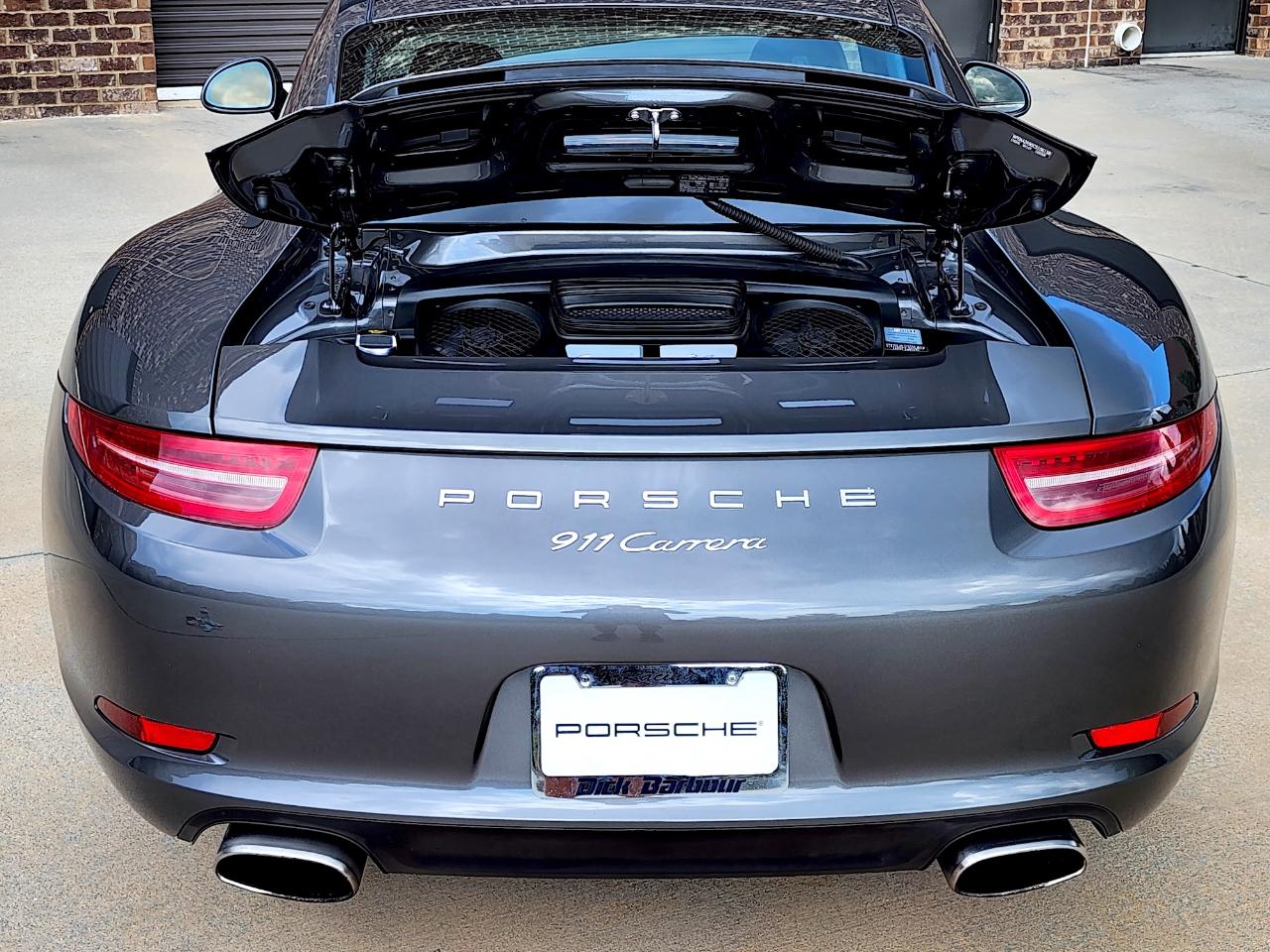 Porsche 911 Carrera  2012