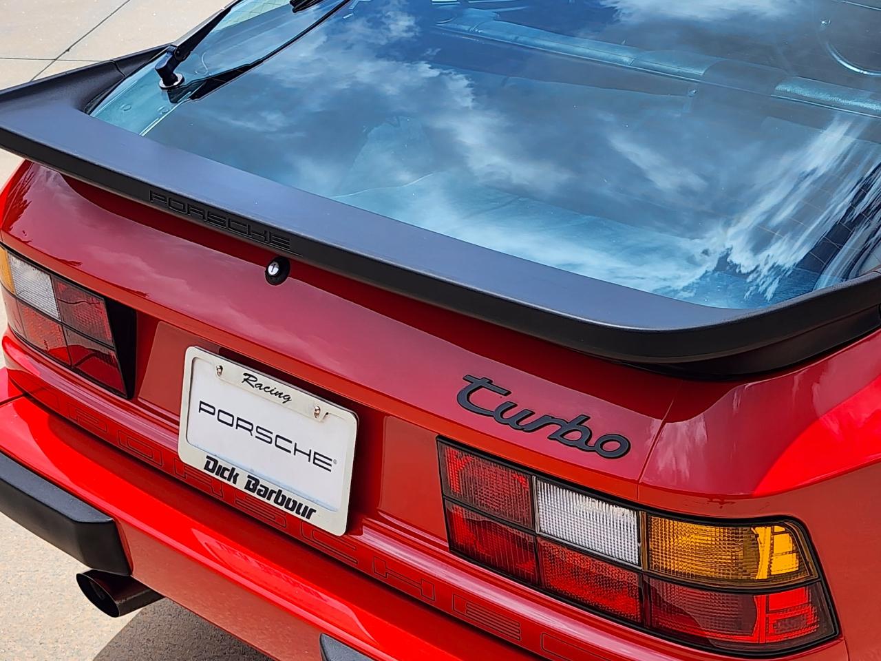 Porsche 944 Turbo 1989