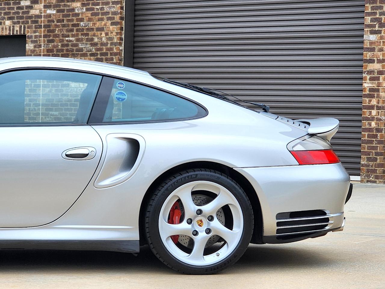 Porsche 911 Turbo  2002