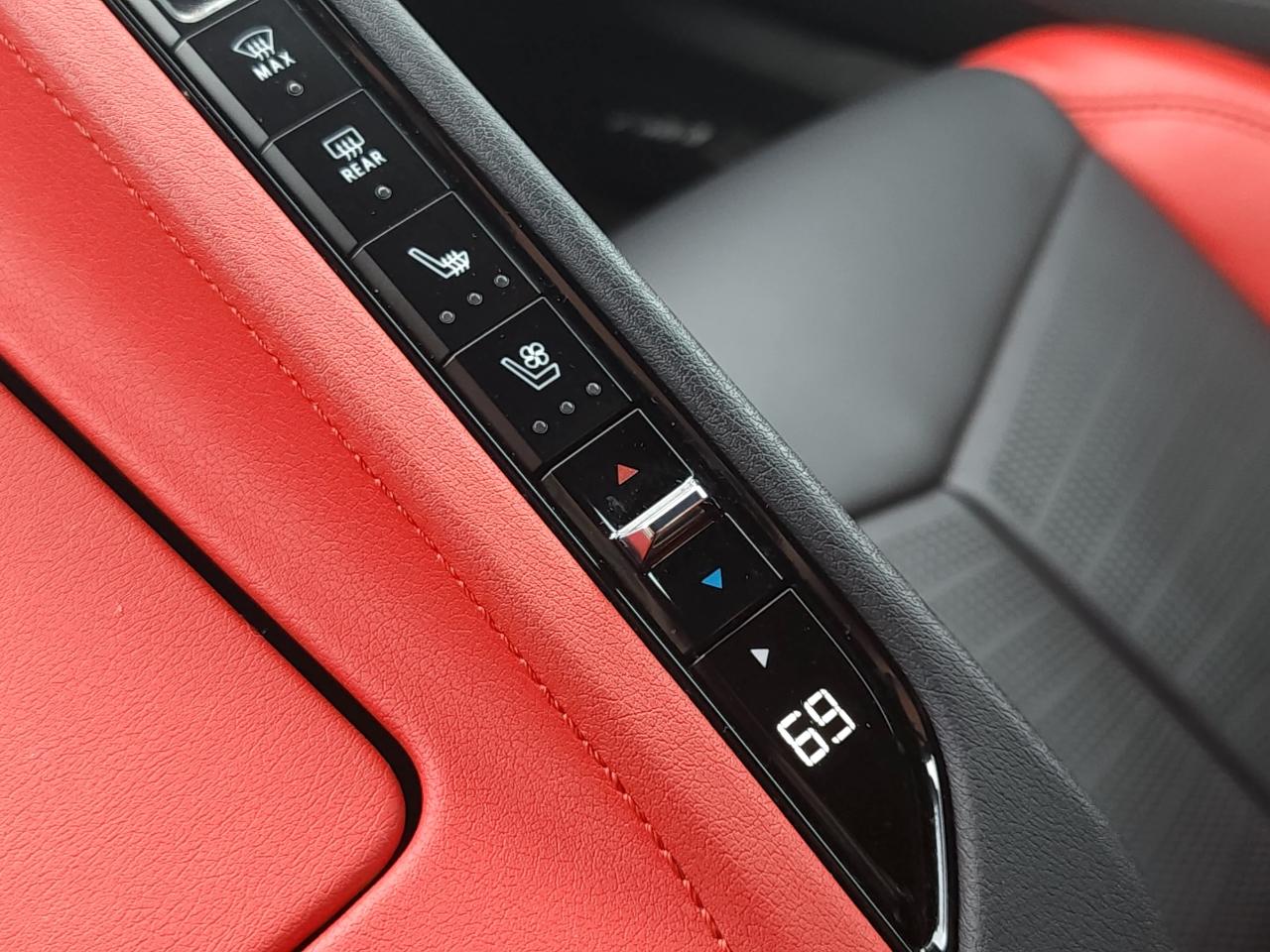 Chevrolet Corvette  2021