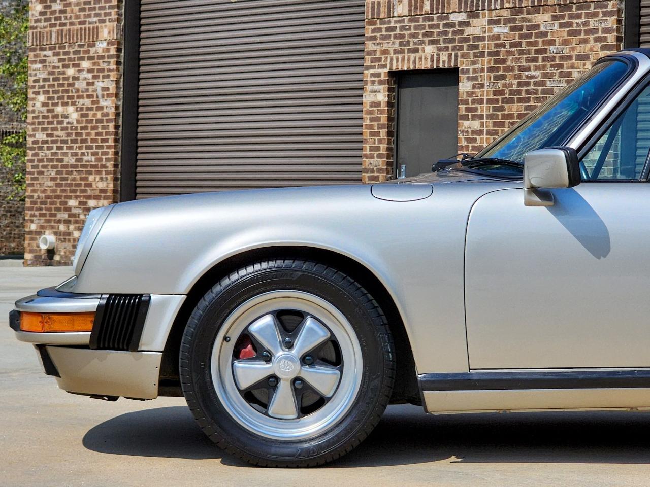 Porsche 911 Carrera Targa 1984
