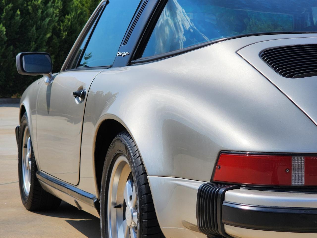 Porsche 911 Carrera Targa 1984