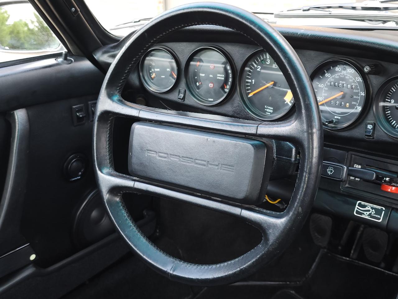 Porsche 911 Carrera Targa 1984