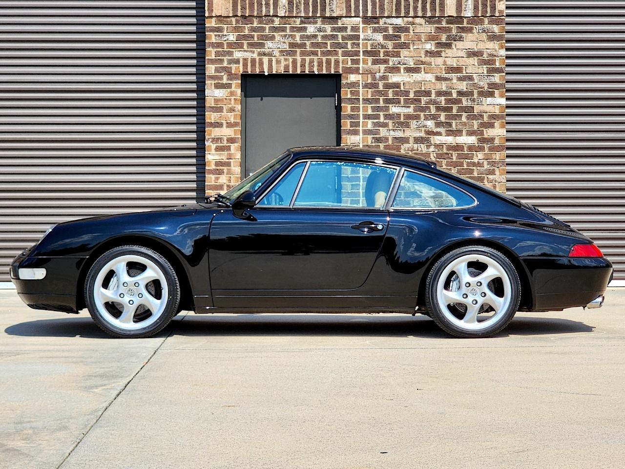 Porsche 911 Carrera  1996