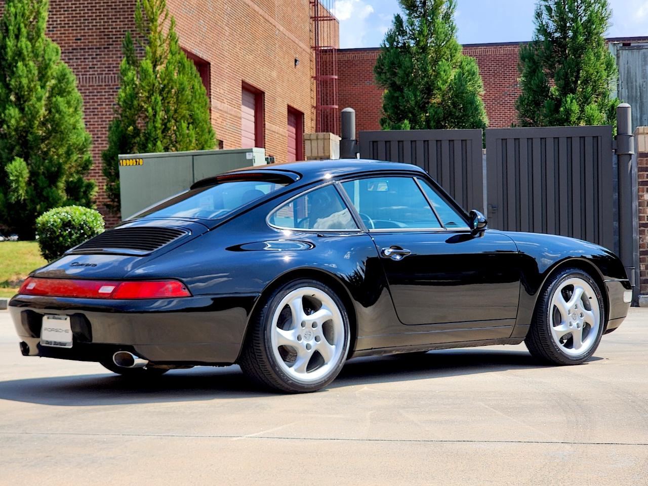 Porsche 911 Carrera  1996
