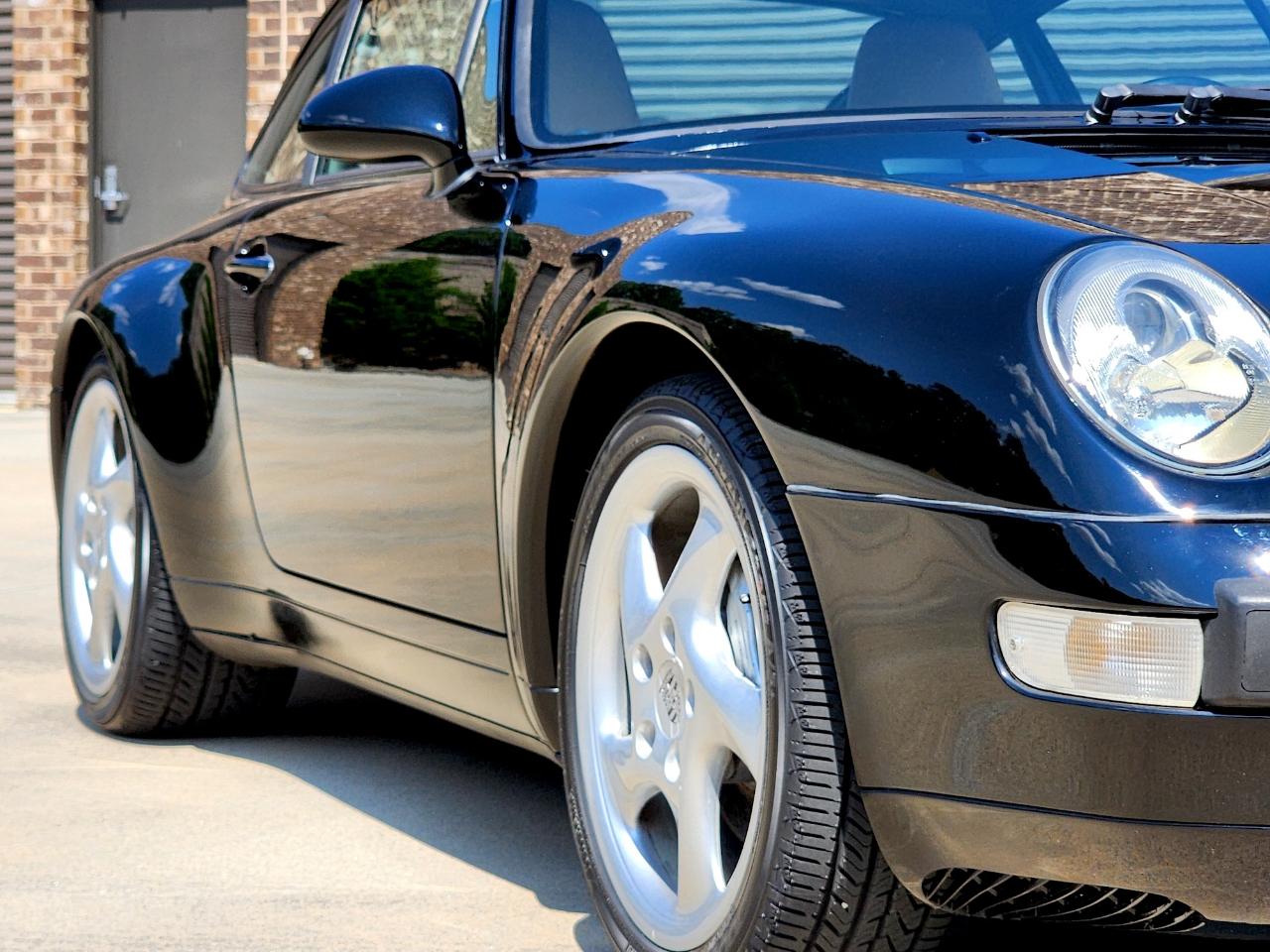 Porsche 911 Carrera  1996
