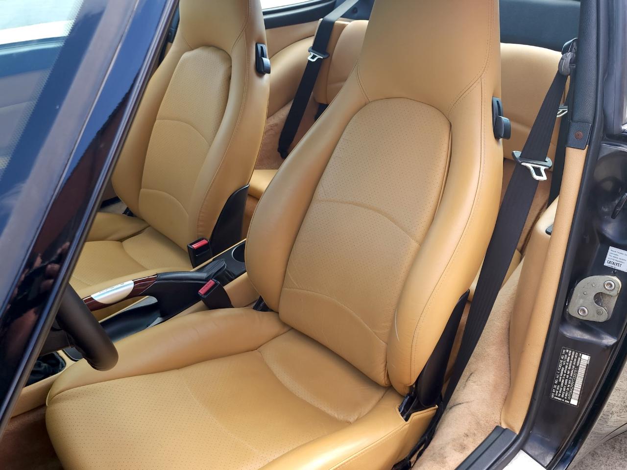 Porsche 911 Carrera  1996