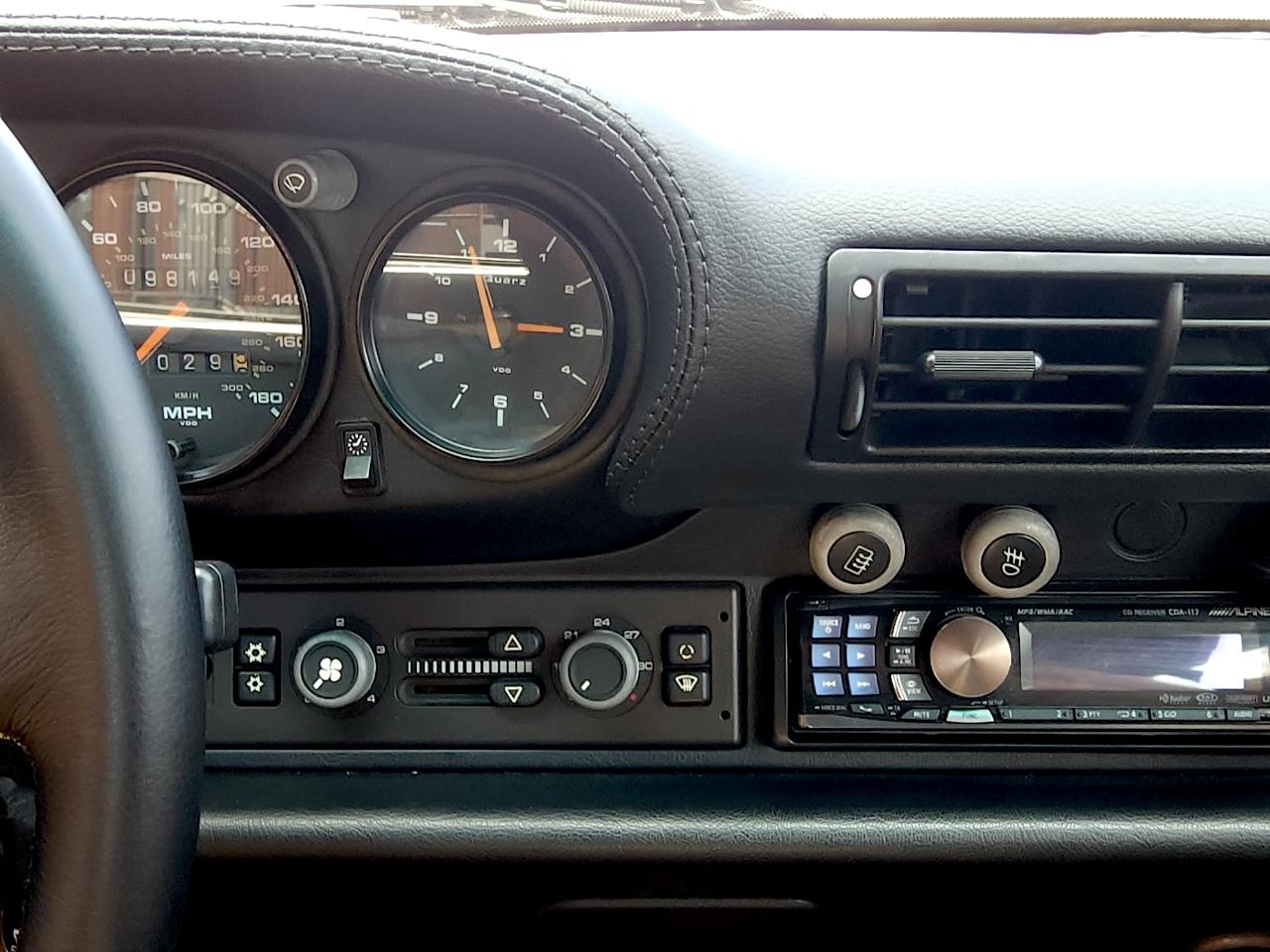 Porsche 911 Carrera  1996
