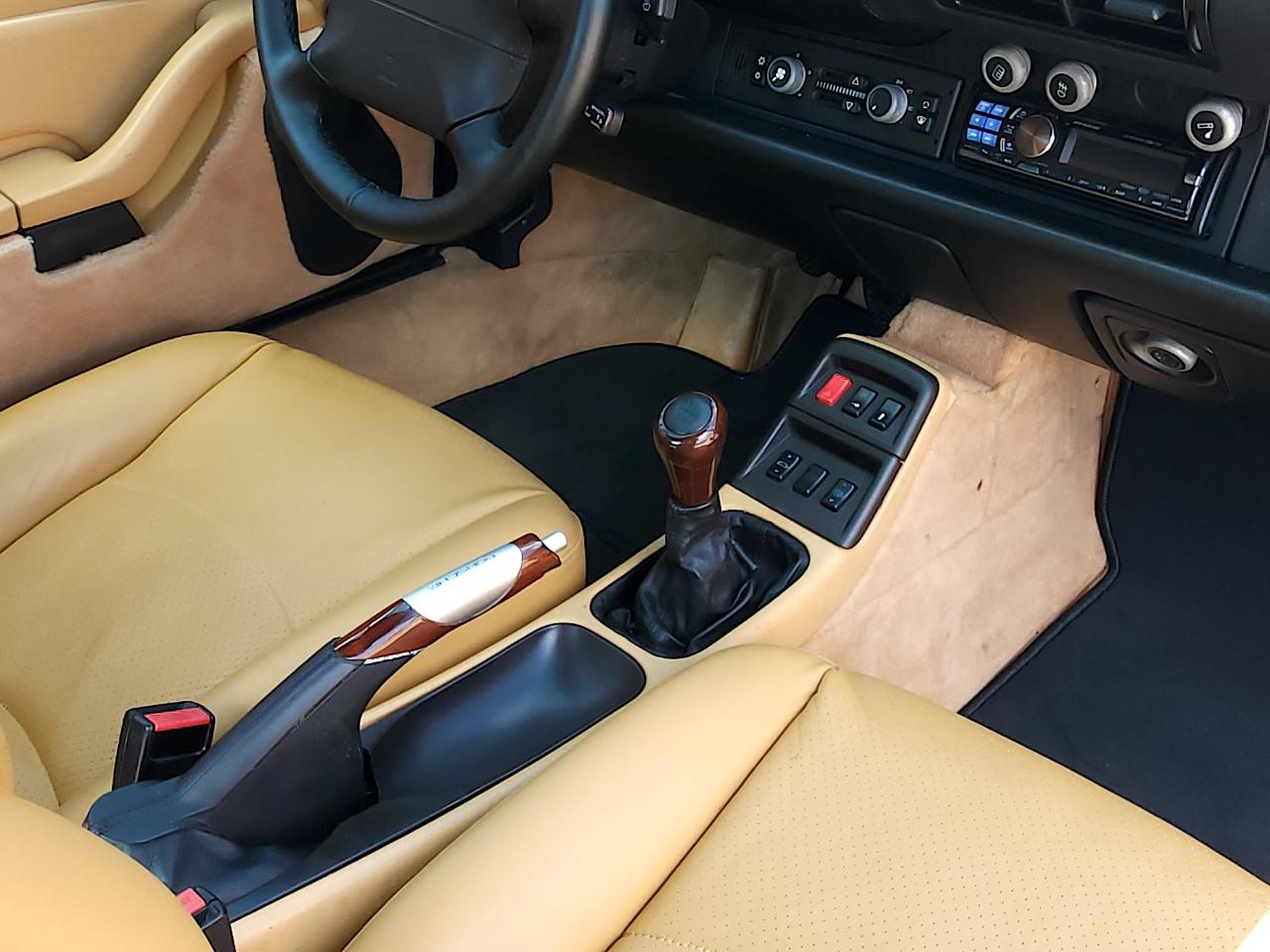Porsche 911 Carrera  1996