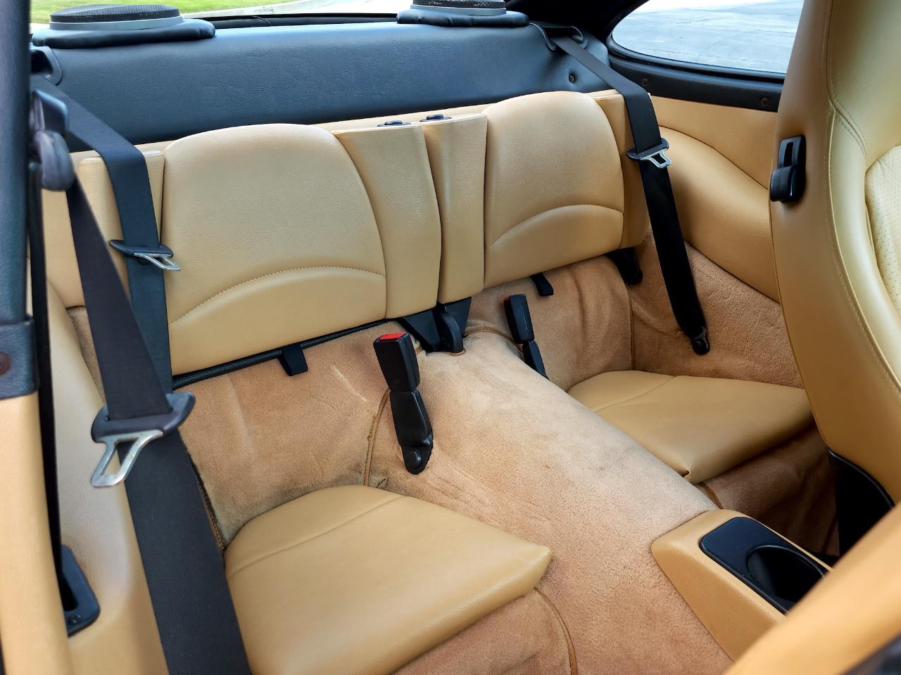 Porsche 911 Carrera  1996