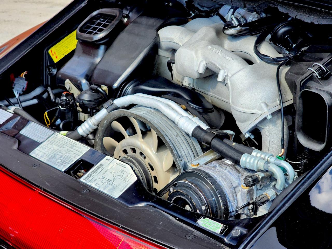 Porsche 911 Carrera  1996