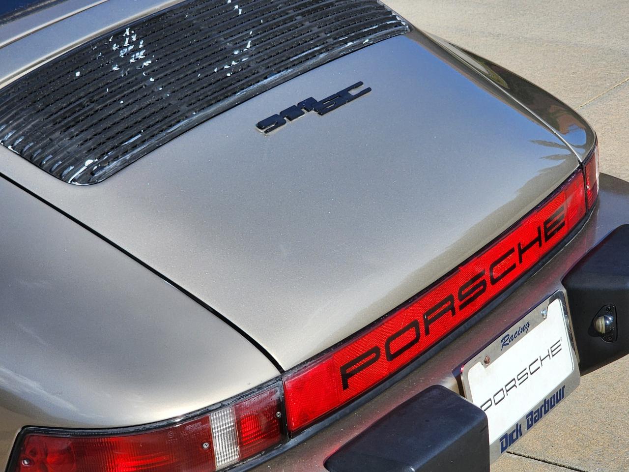 Porsche 911 SC  1983