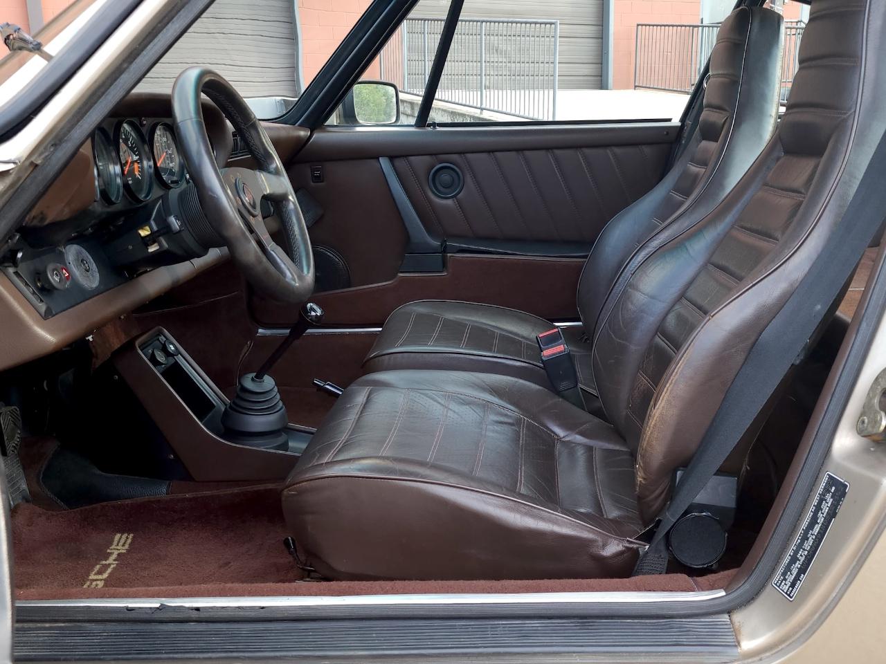 Porsche 911 SC  1983