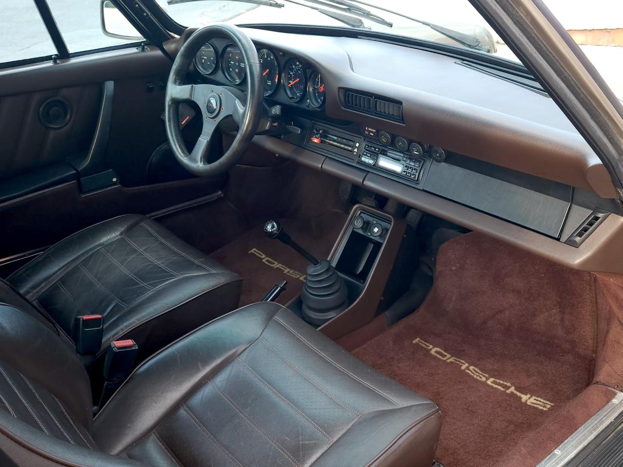 Porsche 911 SC  1983
