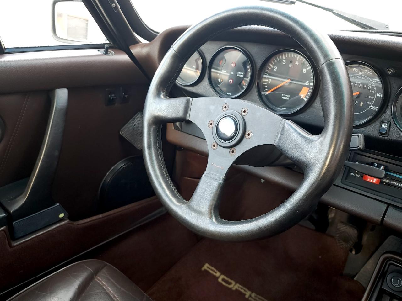 Porsche 911 SC  1983