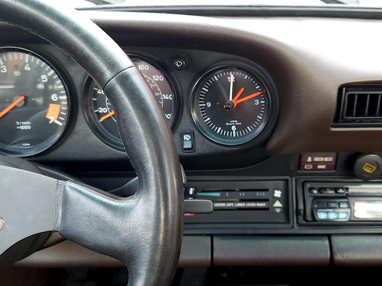 Porsche 911 SC  1983