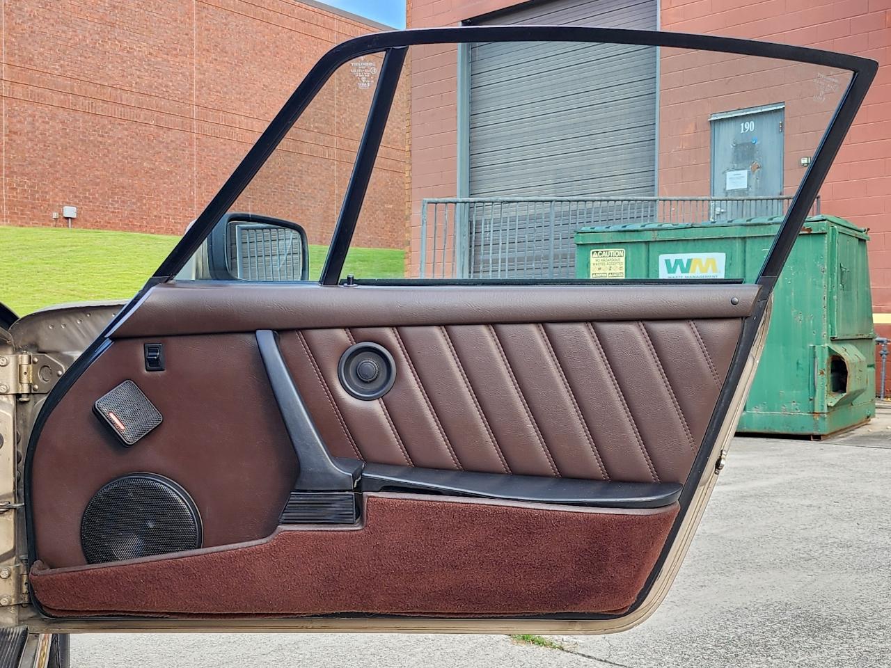 Porsche 911 SC  1983