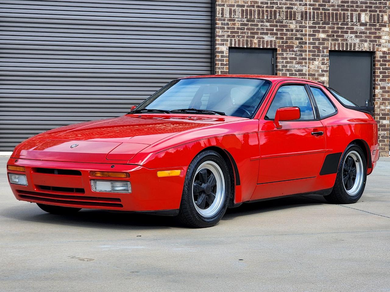 Porsche 944 Turbo 1986