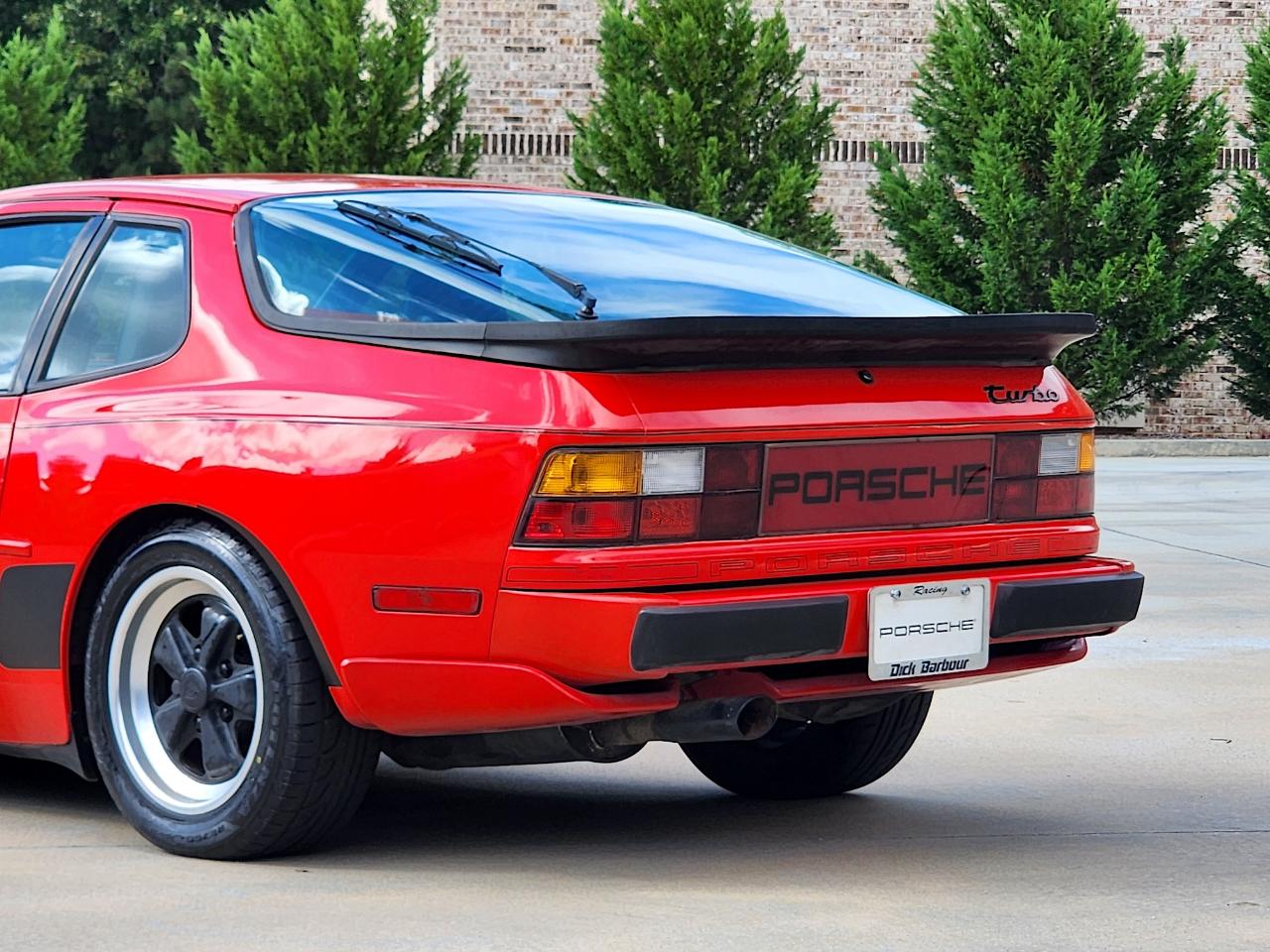 Porsche 944 Turbo 1986