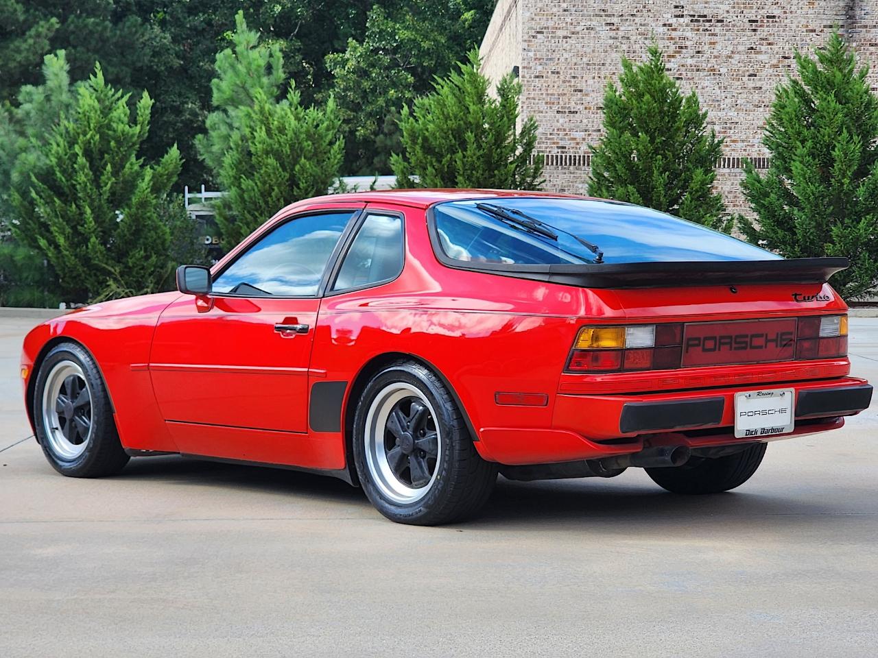Porsche 944 Turbo 1986