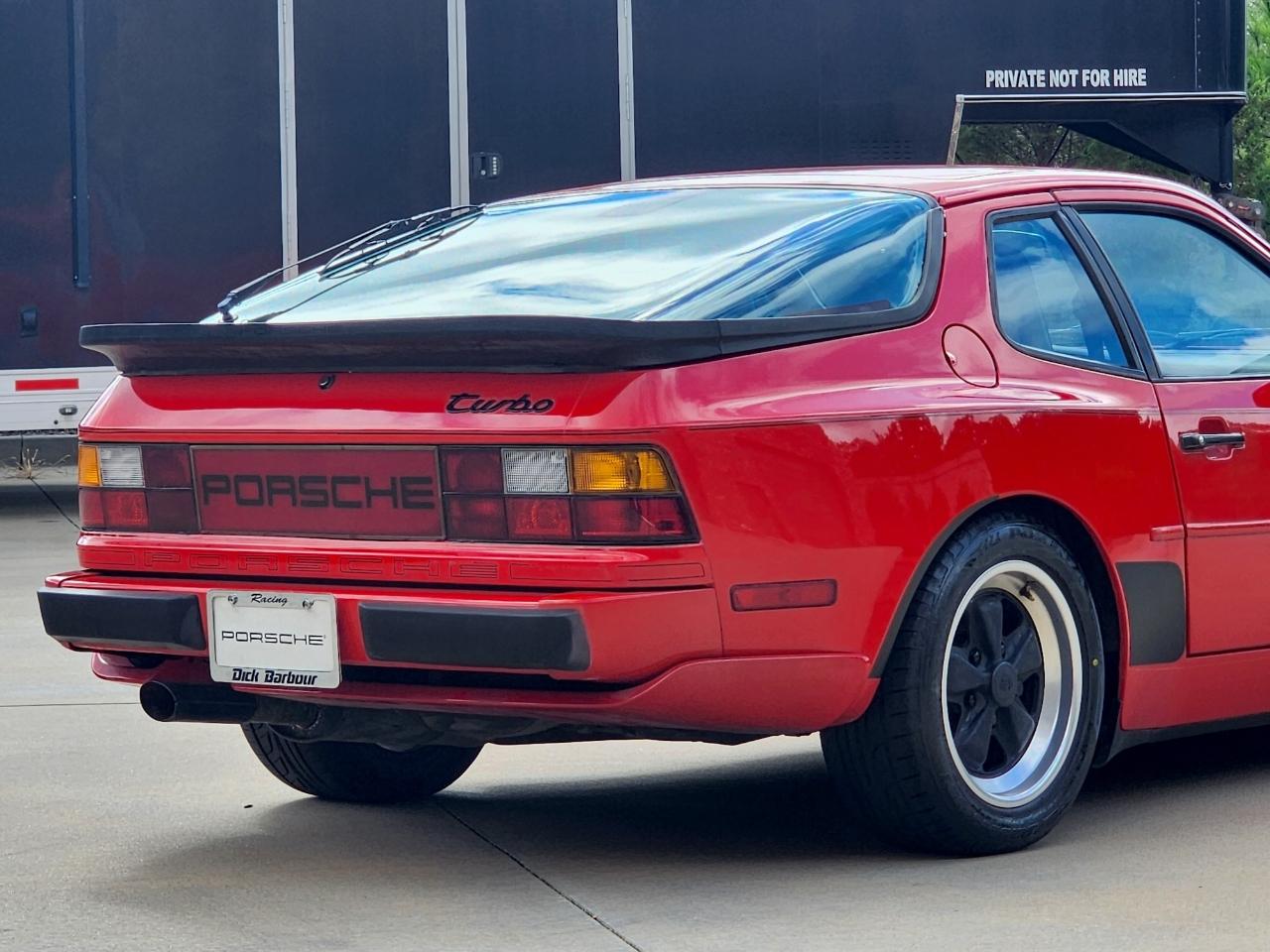 Porsche 944 Turbo 1986