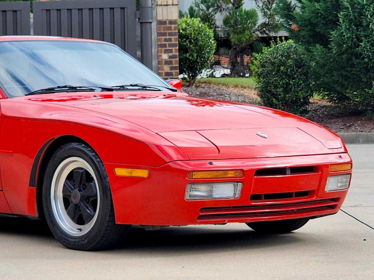 Porsche 944 Turbo 1986