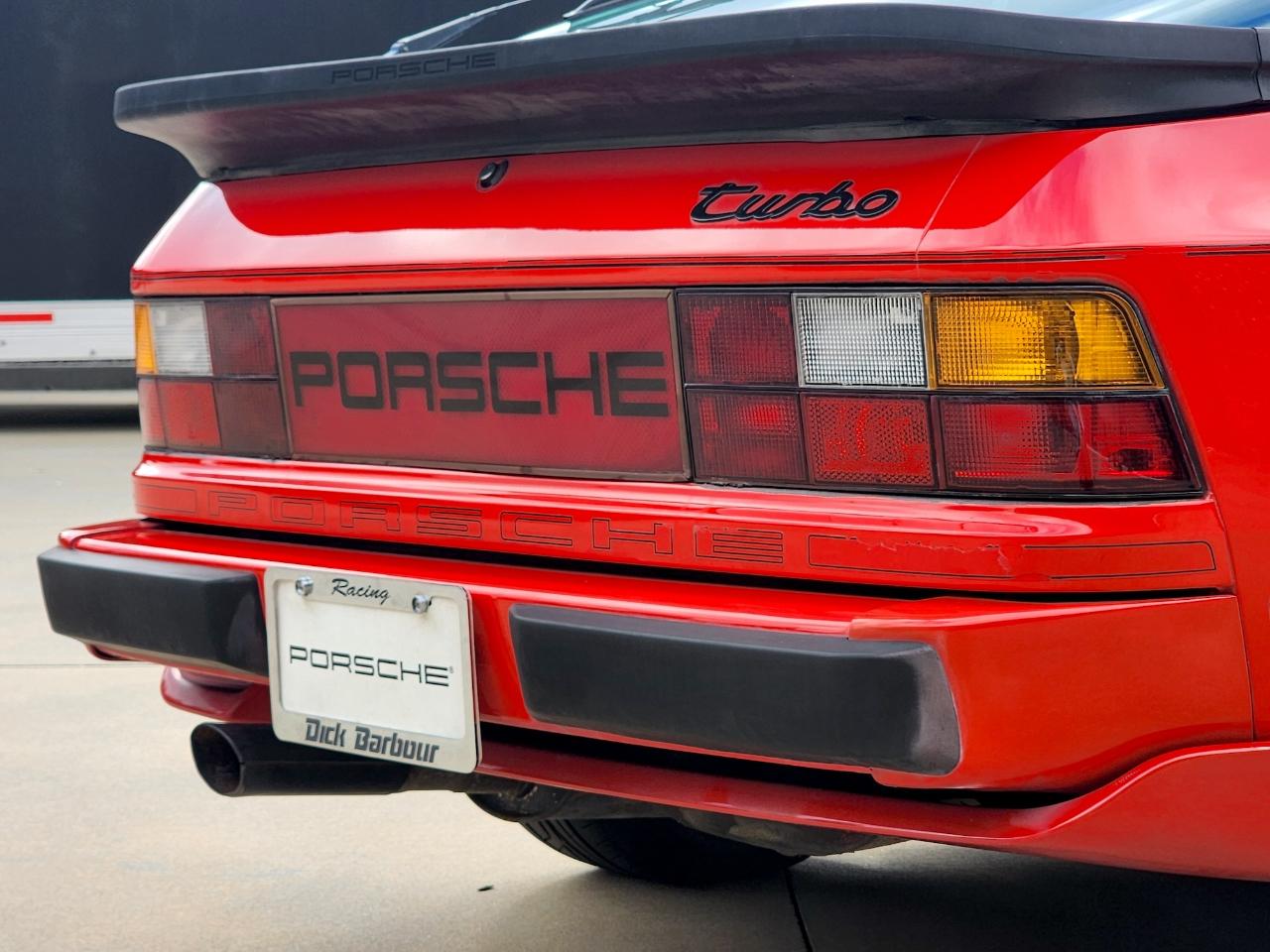 Porsche 944 Turbo 1986
