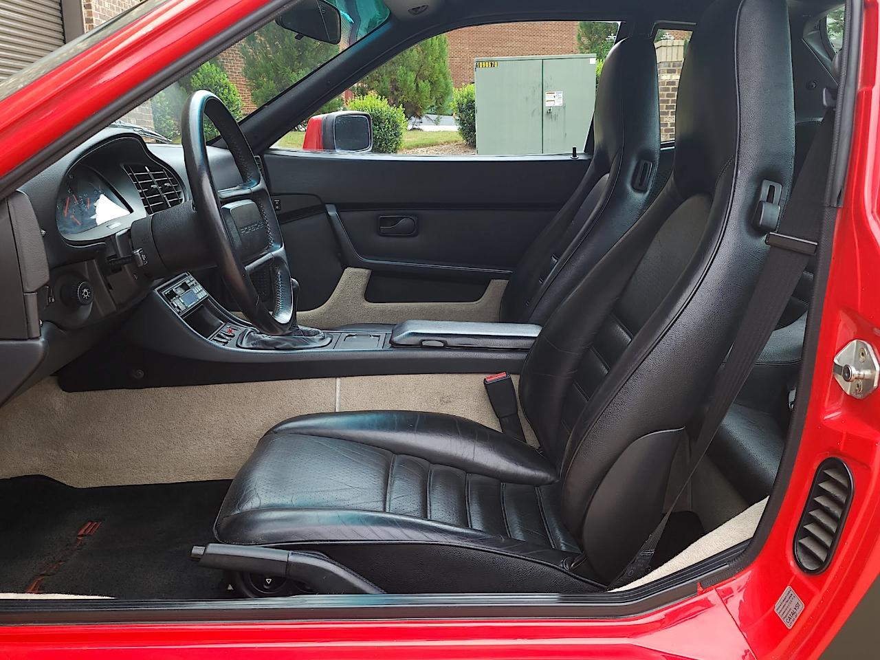 Porsche 944 Turbo 1986