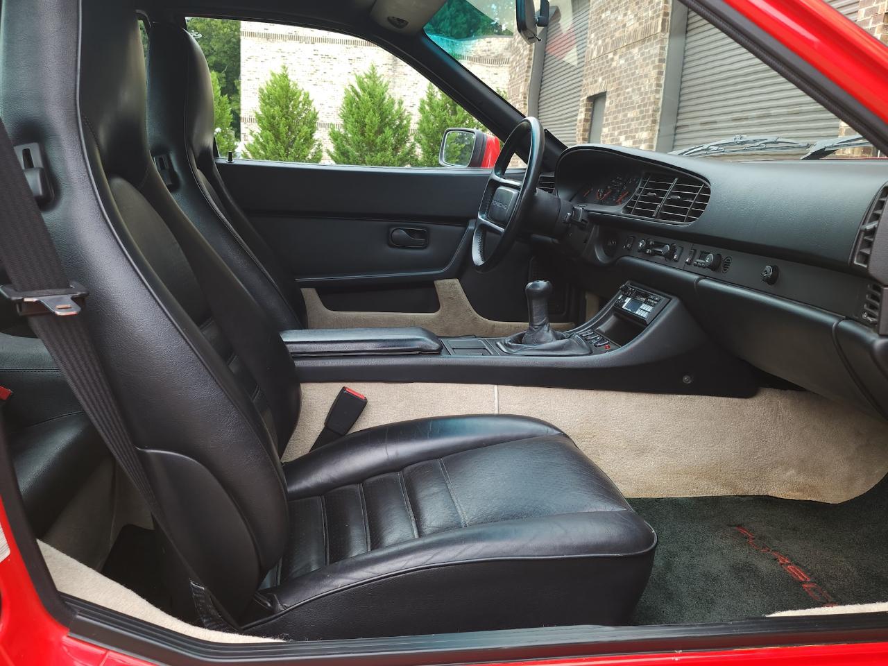 Porsche 944 Turbo 1986