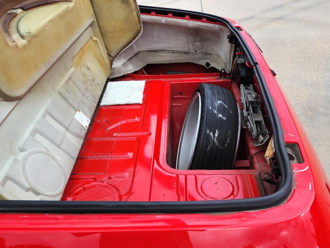 Porsche 944 Turbo 1986