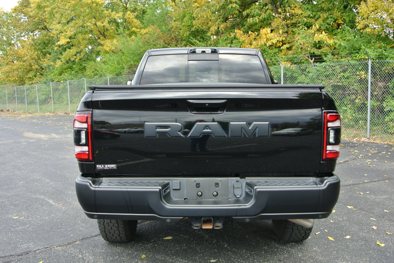 RAM 2500 Power Wagon 4x4 Crew Cab 6'4" Box 2022 RAM 2500 Power Wagon 4x4 Crew Cab 6'4" Box 2022