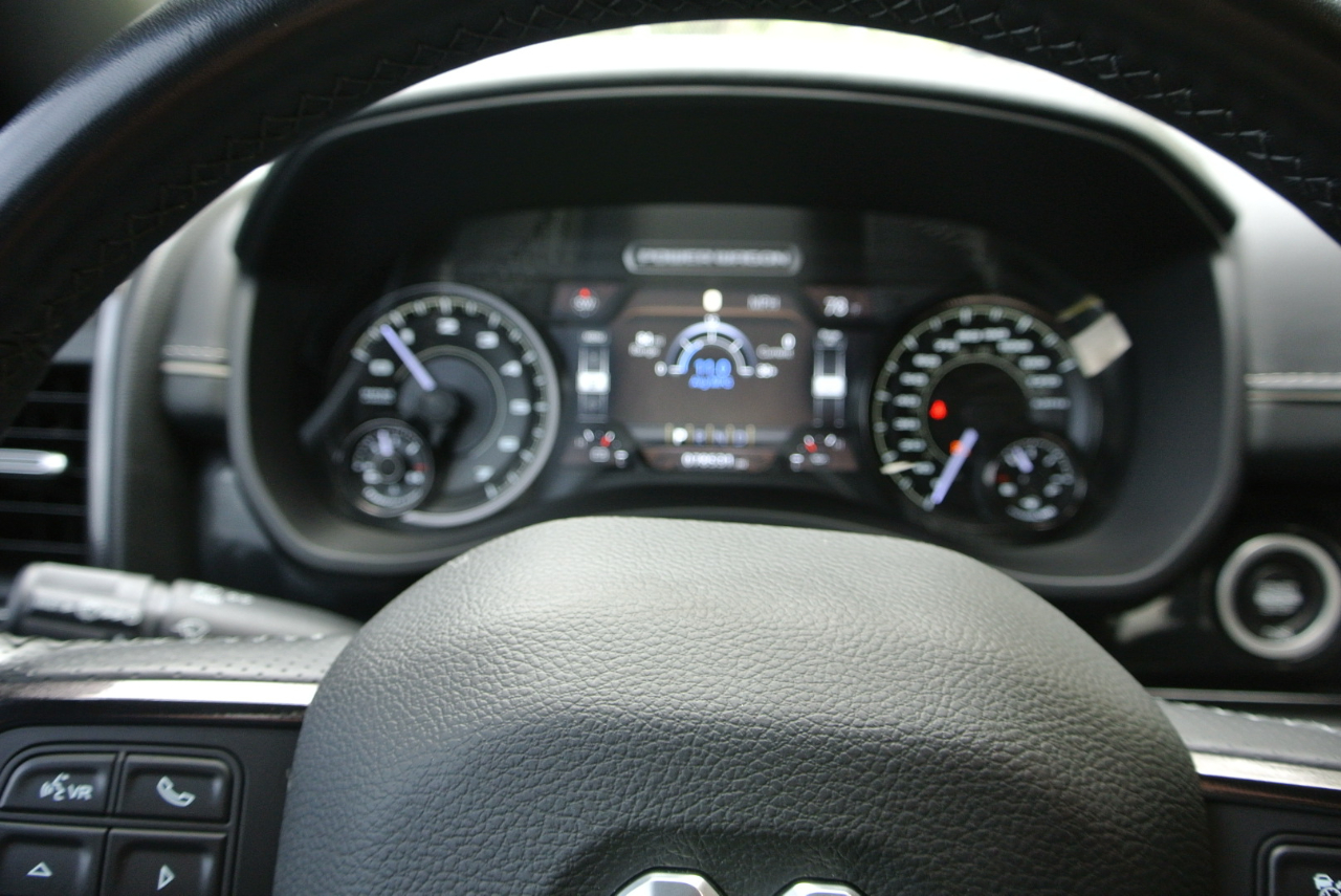 RAM 2500 Power Wagon 4x4 Crew Cab 6'4" Box 2022 RAM 2500 Power Wagon 4x4 Crew Cab 6'4" Box 2022