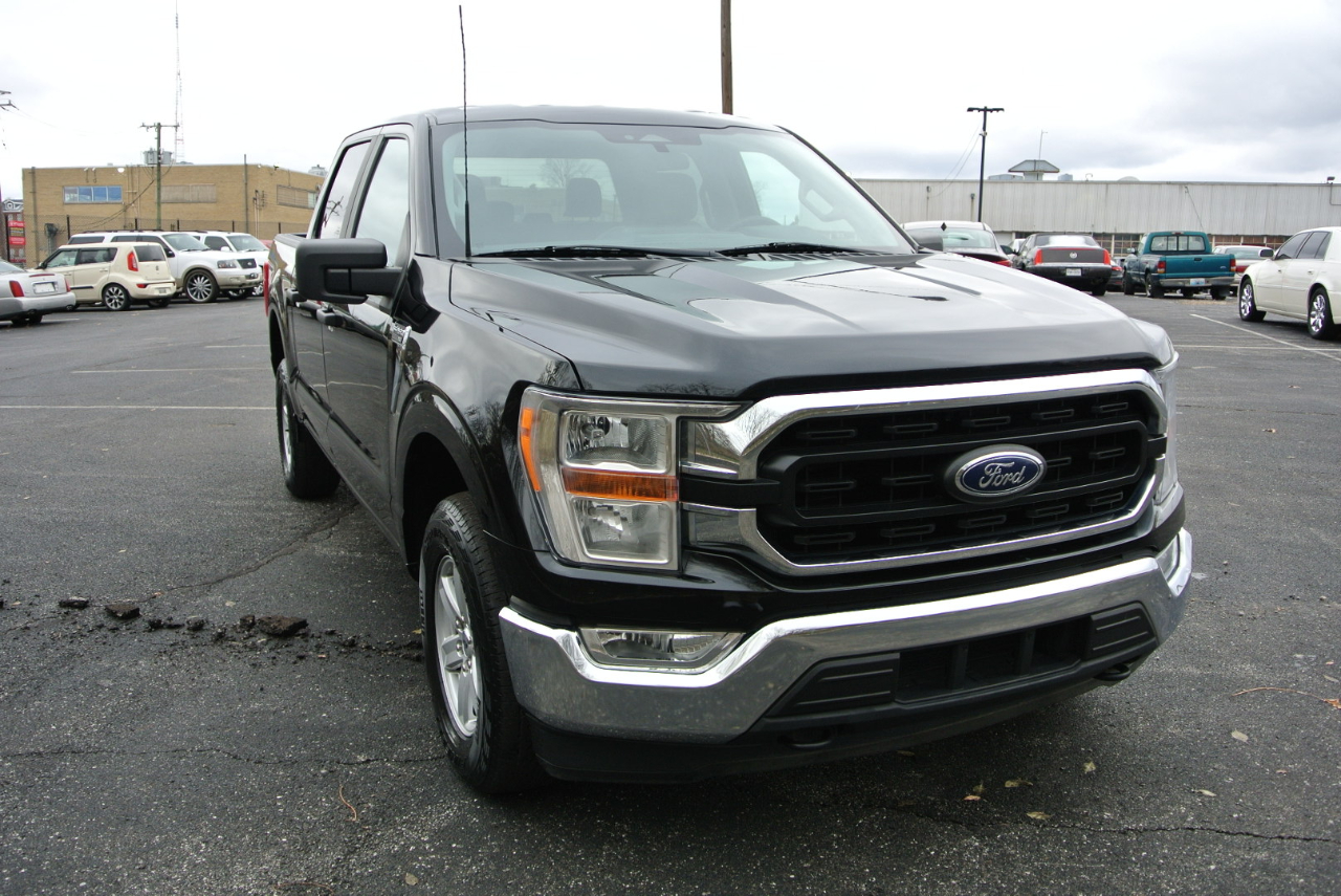 Ford F-150 XLT 4WD SuperCrew 5.5' Box 2022