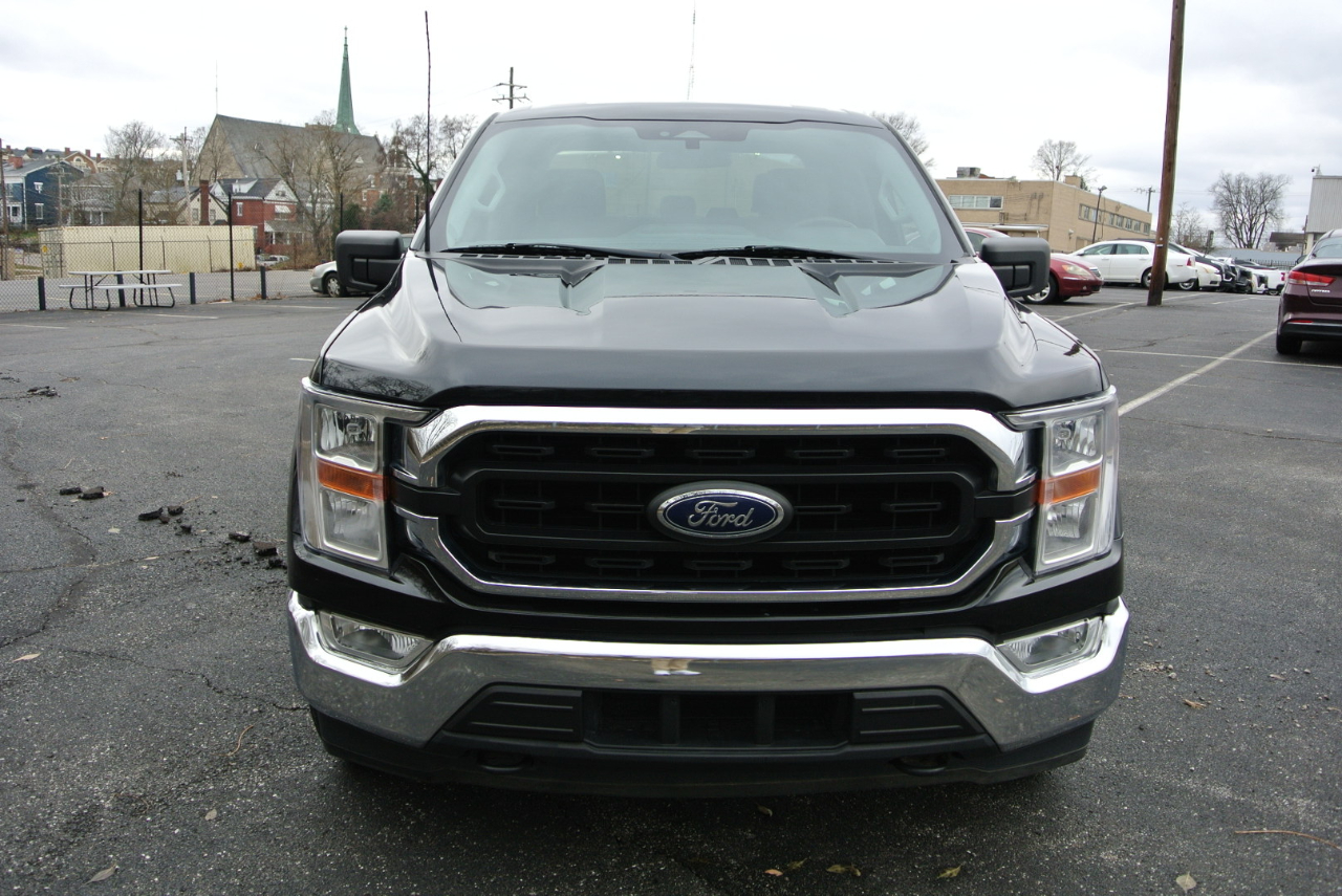 Ford F-150 XLT 4WD SuperCrew 5.5' Box 2022