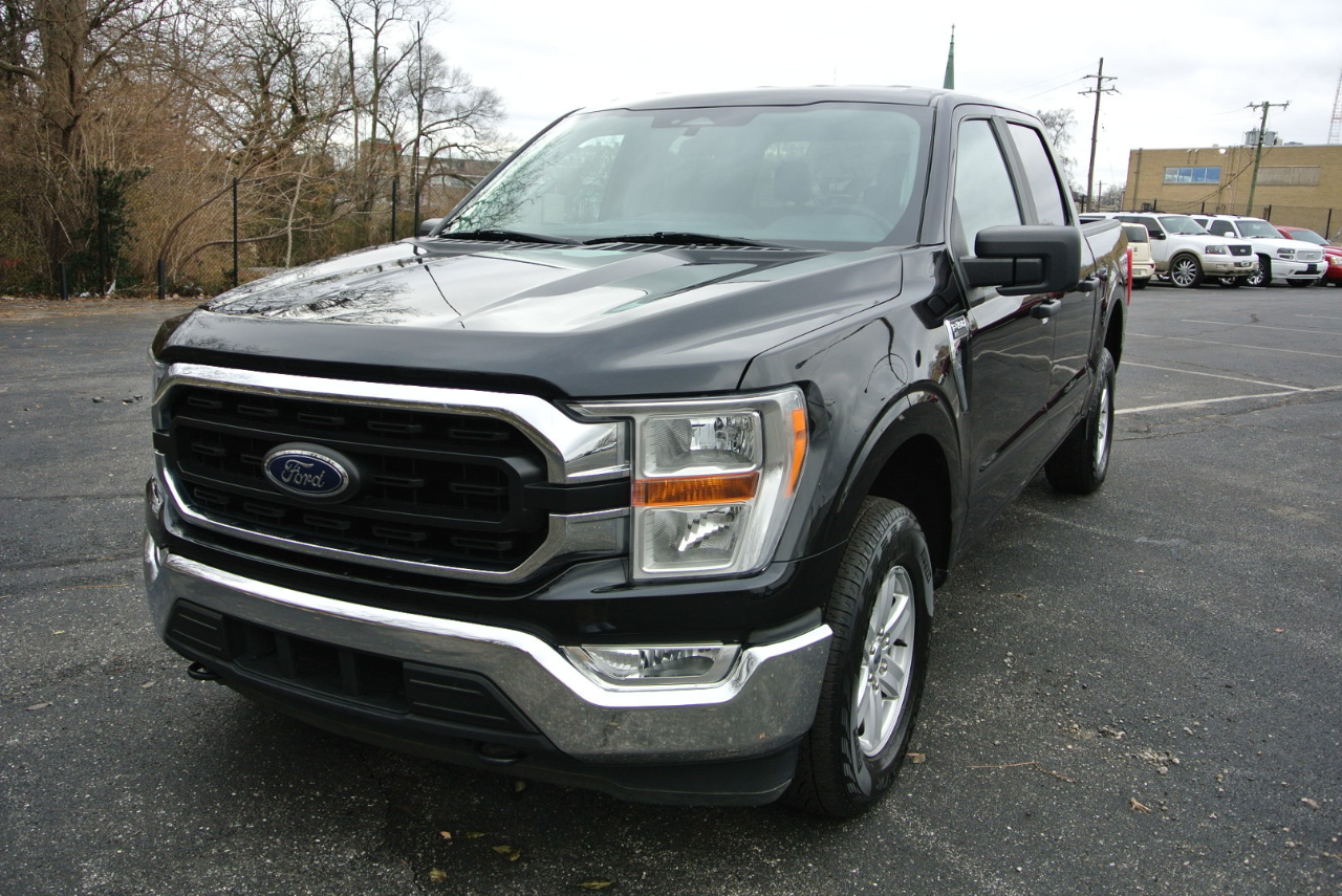 Ford F-150 XLT 4WD SuperCrew 5.5' Box 2022